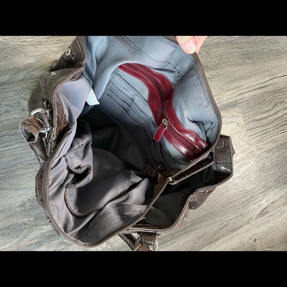 Diverse Italy Brown Handbag - Picture 6 of 14
